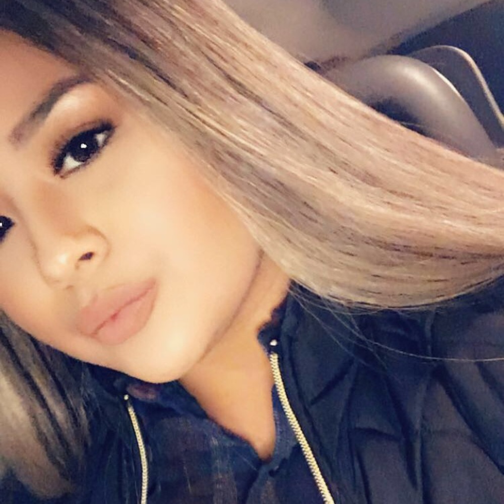 Meet your Posher, Cinthia
